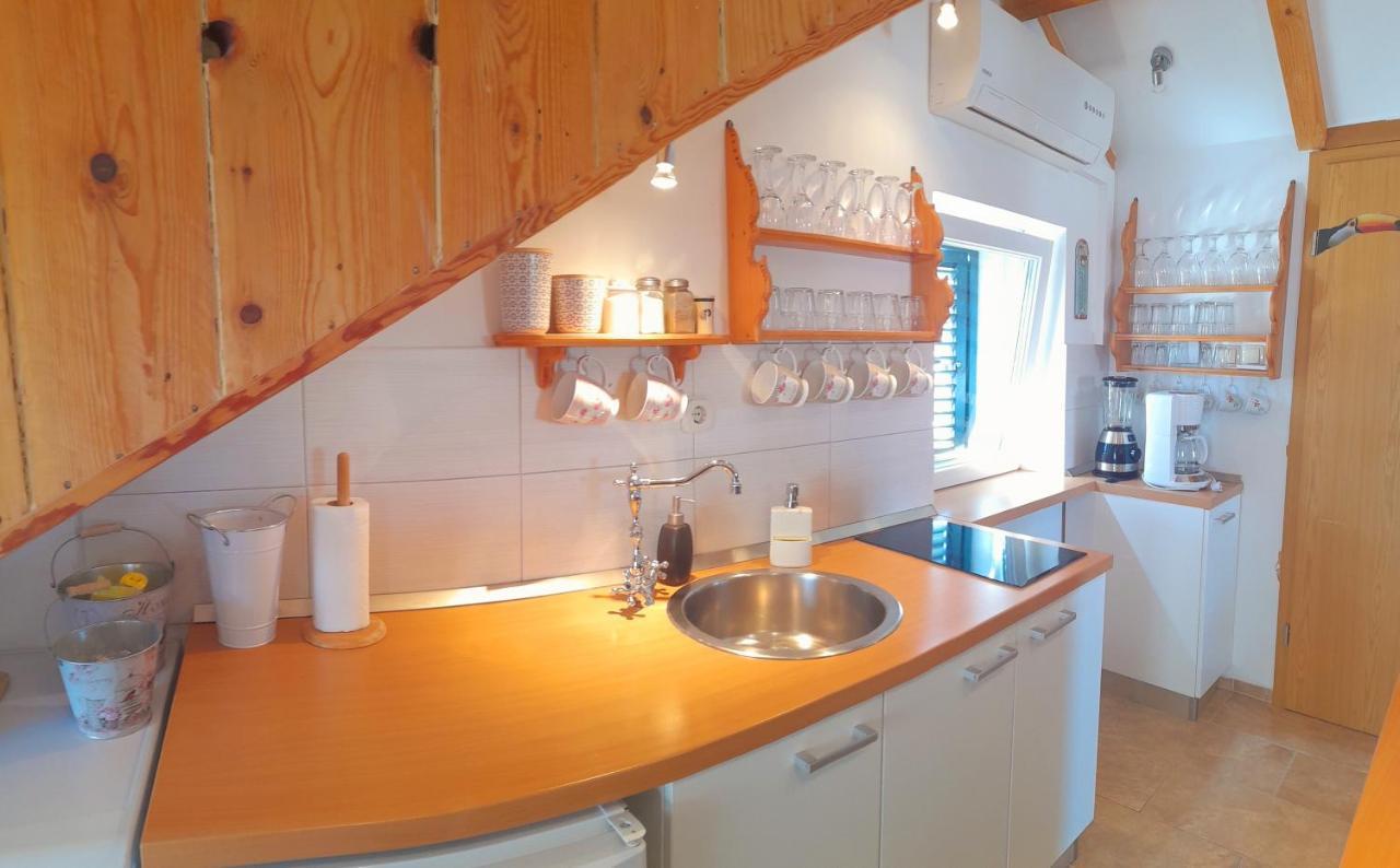 스플리트 Luxury Mansarda Duplex - City Centre - Stone House 아파트 외부 사진